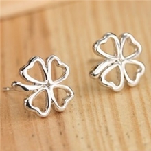 批发韩国耳钉林志玲同款四叶草耳环镂空幸运草四叶草韩版耳钉