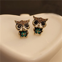 E0023欧美流行饰品复古猫头鹰水钻可爱耳钉韩国耳饰批发
