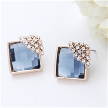 香港风格耳钉精品专柜饰品防过敏耳钉哪里进货？韩国耳环批发