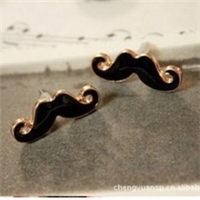 B542韩版饰品批发欧美饰品可爱性感小胡子耳钉