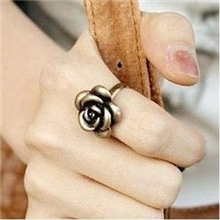 A018韩国饰品复古感复古玫瑰花戒指指环饰品发旺饰品批发