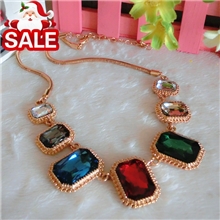 义乌饰品批发D106韩国新款大宝石水晶项链项饰女锁骨链厂家直销