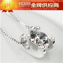厂家直销批发925纯银项链吊坠长款唯一八心八箭皓石项链吊坠