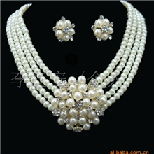 新娘饰品新娘项链新娘套链珍珠水钻饰品婚纱配饰四层珍珠项链