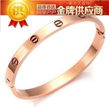 18kgp钢印玫瑰金永恒之环love情侣手镯卡扣款时尚手镯批发