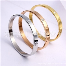 【手镯】卡地亚钛钢手镯卡地亚钛钢手饰不锈钢饰品来样定做