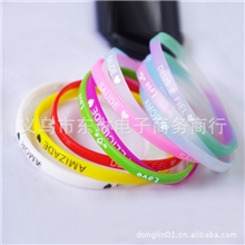 地摊热卖精品夜光手环手圈荧光手腕带夜光手镯硅胶发光饰品