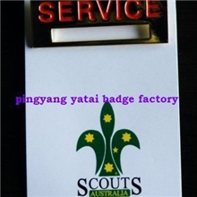 纸卡徽章滴胶徽章高档徽章金色徽章国外徽章胸针烤漆徽章