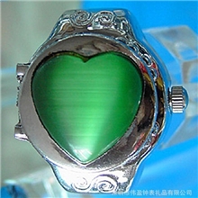 工厂大量供应精美宝石戒子表，钻石戒子表，时尚戒子表。