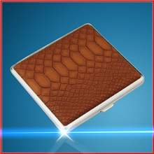 夏日热销批发打火机烟盒金属烟盒PU、PVC烟盒款式烟盒