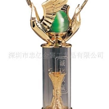 供应金属工艺品诚信双赢周年庆典礼品办公摆件