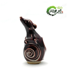 独特供应机灵鼠造型创意钧瓷工艺品逼真精致摆饰陶瓷工艺品批发价