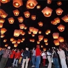 厂家批发优质孔明灯许愿灯爱情类祝福类卡通类心型外贸内销