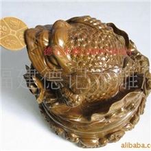 批发供应木雕工艺品礼品金蟾（可旋转）摆件