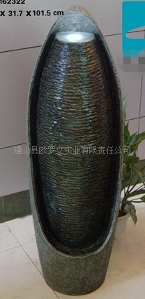 厂家直销树脂流水喷泉带LED灯橄榄球流水