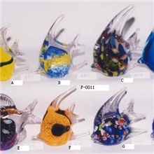 生产及销售玻璃工艺品-玻璃鱼（摆件）