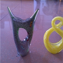 生产及销售欧洲风格的玻璃工艺品（玻璃摆件）