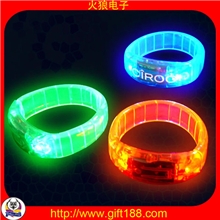A级供应商闪光手镯|低价批发闪光手镯|音乐震动闪光手镯