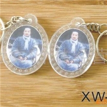 供应注塑制品，塑料空心钥匙扣，中间可放入宣传标题及LOGO.