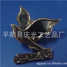 厂家热销个性双色金徽章汽车创意徽章滴胶徽章