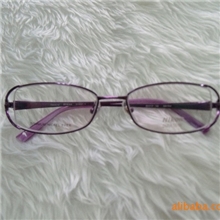 宝鸡方宇钛眼镜架宝鸡钛礼品眼镜架钛工艺品眼镜架特价销售