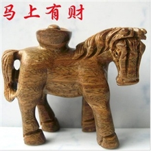 马/绿檀木雕手把玩件十二生肖马/创意小摆件/特色生日小礼品