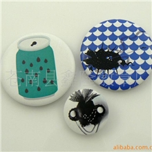 专业生产1.5～15cm马口铁胸章徽章