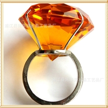 厂家直销（实地认证）2013经典畅销水晶钻石挂件可来图来样定做