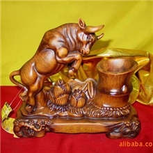 苏州办公笔筒批发檀香木牛笔筒摆件家居书房装饰摆件商务礼品