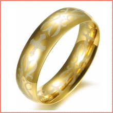 380钛钢戒指男式宽版金色指环十字花纹款加盟分销