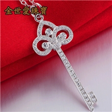 S925纯银镀铂金t家鸢尾花Keys钥匙项链女吊坠镶仿真钻石长款毛链