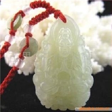 再兴玉斋批发经典版和田玉生肖守护神生肖鼠本命佛千手观音