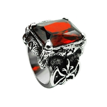 厂家直销钛钢潮男必备个性超酷的复古哥特至尊红宝石欧美潮流戒指