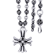 厂家直销新款权志龙同款双十字花链钛钢项链饰品复古克罗心