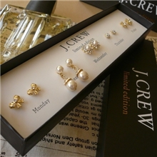 欧美外贸饰品批发j.**w原单珍珠水钻蝴蝶结耳钉礼盒混批代发货