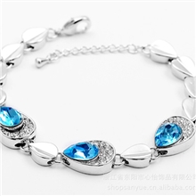 采用天然水晶元素镶嵌手链批发供应高档欧美风格首饰锆石手链