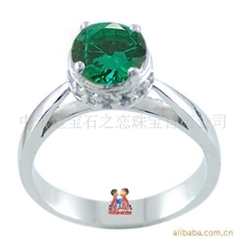厂家直销蓝宝石之恋925银镀白金祖母绿锆石戒指首饰