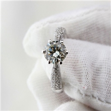 精品钻戒浪漫婚礼第三代SONA钻I-J色伴石六爪