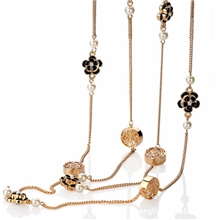 韩国毛衣链大牌滴油山茶花镶水晶项链高档长款项链毛衣链批发新款