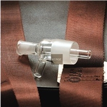 玻璃矿泉水三通