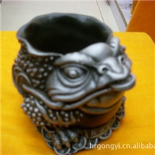 烟灰缸---经济适用，物美价廉，造诣新颖！