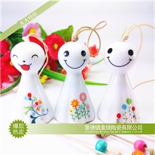 直销陶瓷工艺品晴天娃娃风铃火爆热卖风铃批发品质保证