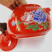 新品茶叶罐中国风艺术红瓷茶叶罐红瓷现代仿古瓷双狮头陶瓷