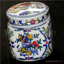 景德镇高档陶瓷茶叶罐密封罐五彩四方茶叶罐