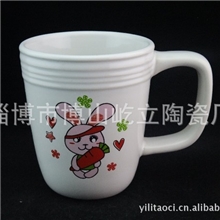 大量批发漏斗形状V型马克杯创意螺纹宽把手杯可印制LOGONEW