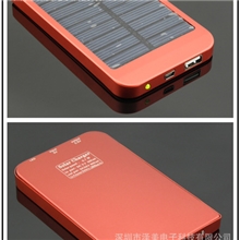 厂家批发1800毫安时尚金属外壳太阳能聚合物移动电源支持OEM