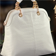 女包女包批发手提包斜挎女包大牌时尚女包高档鳄鱼纹女包