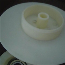 大量供应塑料托盘，塑料线盘，塑料管托