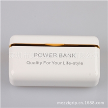 新品移动电源IPHONE5尾插移动电源带后背电池厂家直销