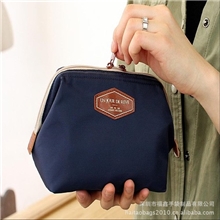 韩版2013新款休闲女包珠扣可爱小化妆包